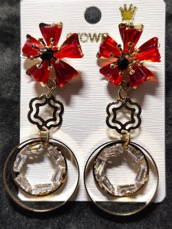 KROWN  EARRING  STONE