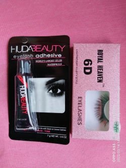 Royal Heaven 6D Eyelashes with Huda Beauty Eyelash Adhesive