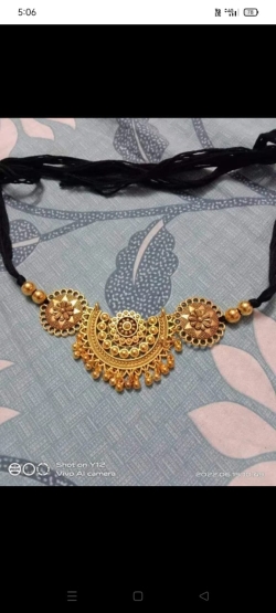 Handmade Golden Choker Jewellery