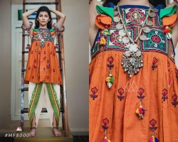 Women Dhoti Kedia