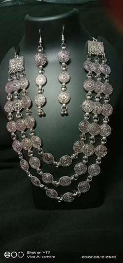 Three layered oxidised set